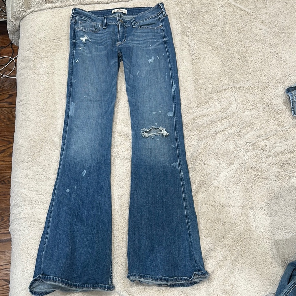 Hollister low rise flare. Great condition